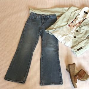 Levi’s 512 Perfectly Slimming Bootcut jeans, 6P